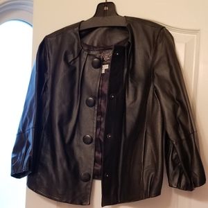 Beautiful Black 💯Leather jacket